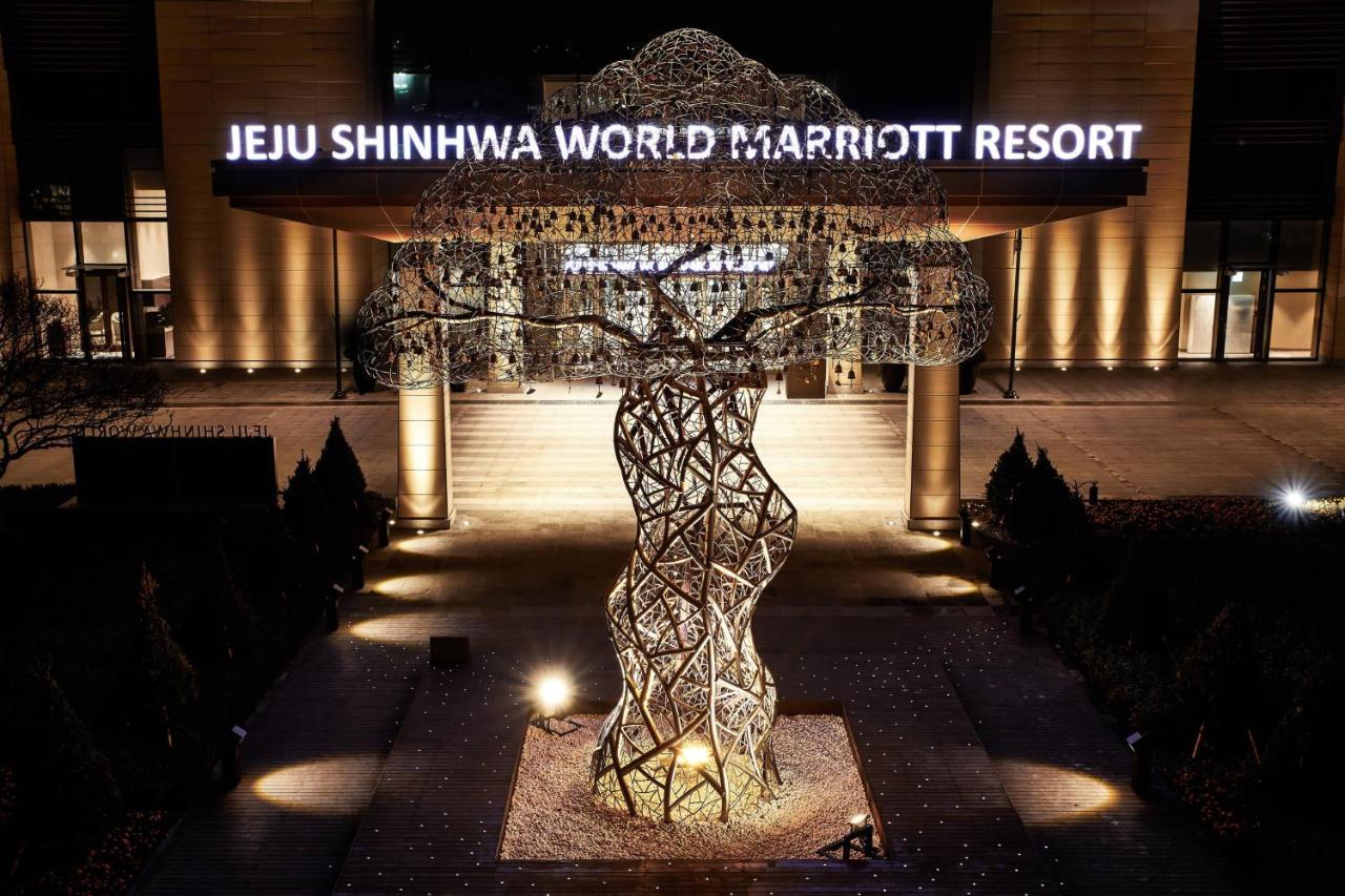 Marriott Jeju Shinhwa World Hotel Seogwipo Exterior foto
